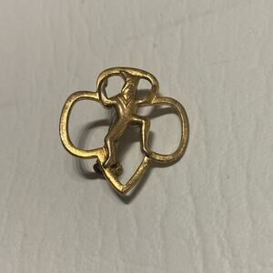 Vintage Gold Colored Girl Scout Brownie Sprite Lapel Pin Brooch